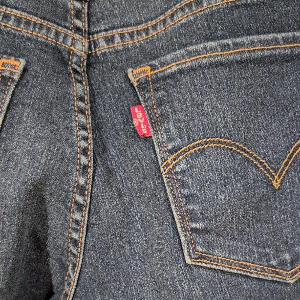 Levi's 311 Sleek Dark Wash Blue Women's Skinny Jeans 27 x 30 - Picture 3 of 9